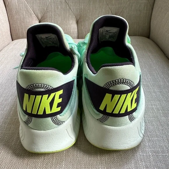 Nike Free Metcon 4 Workout Shoes - Picture 4 of 6